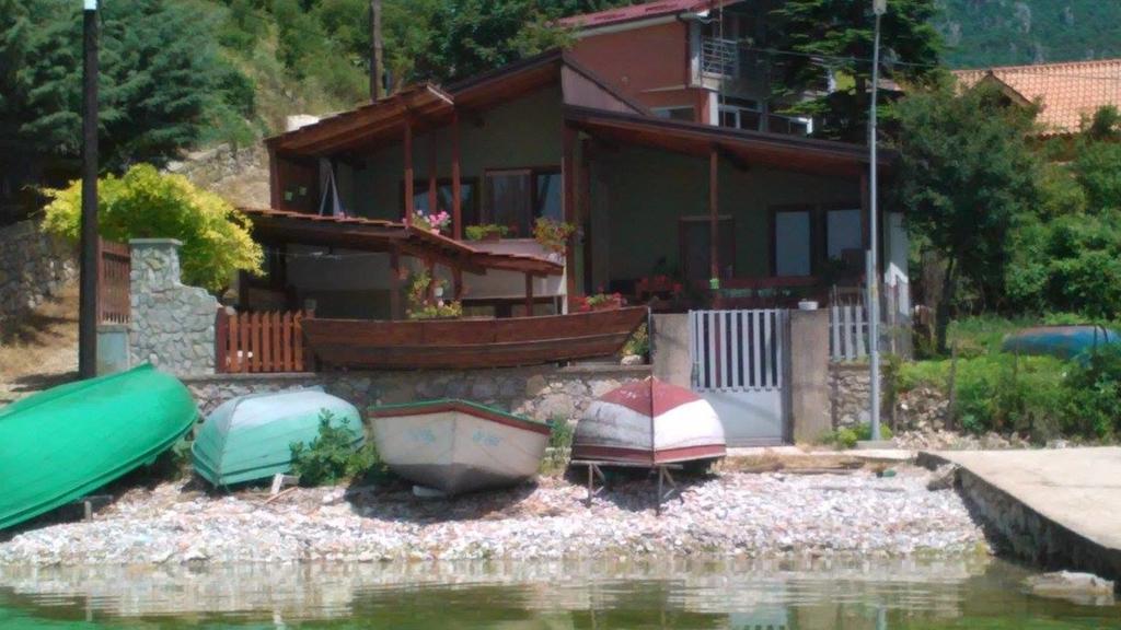 Blue Bay Guest House Trpejca Exteriér fotografie